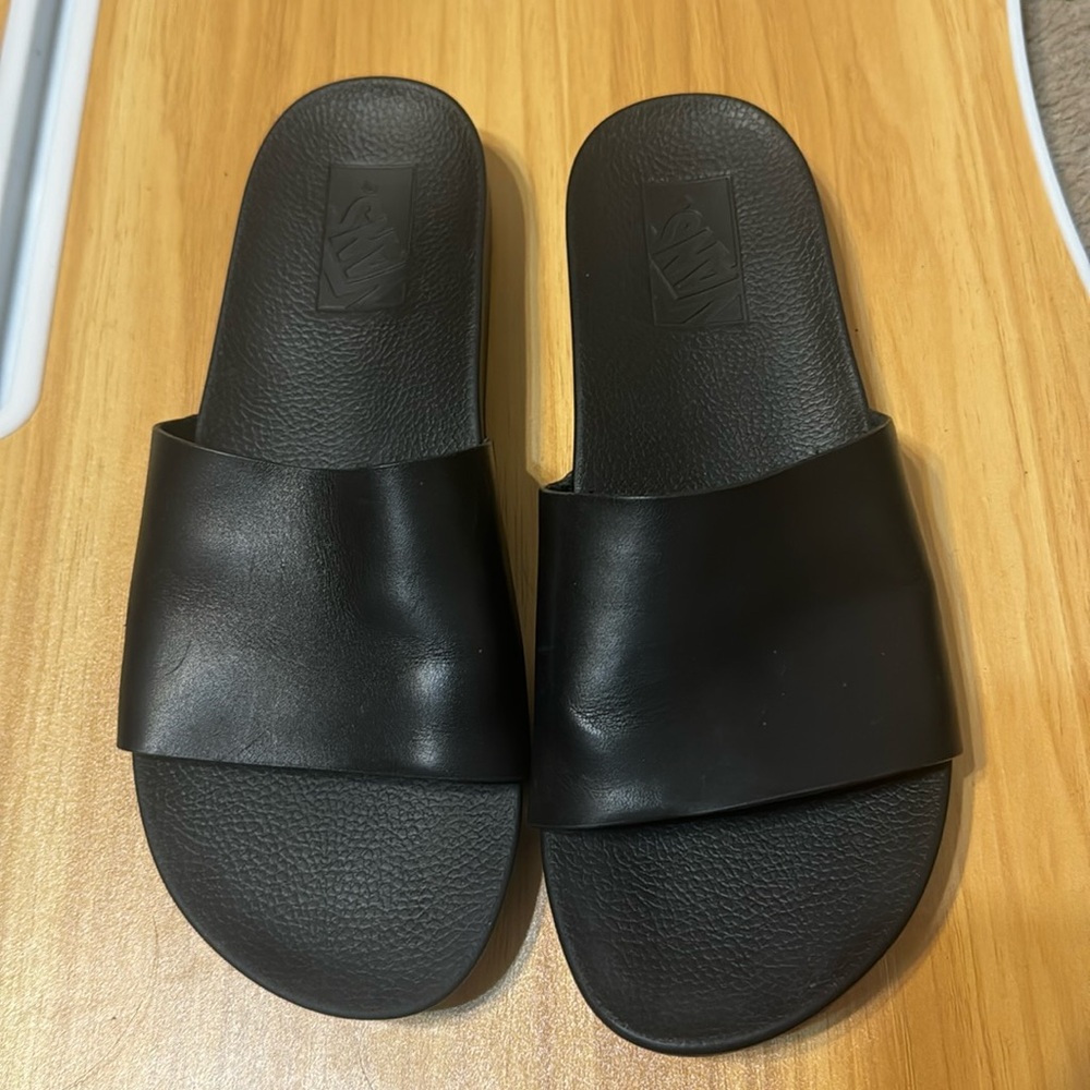 Vans slides